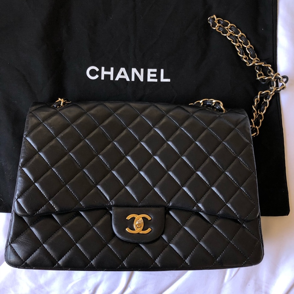 Chanel Black Lambskin Maxi Single Classic Flap